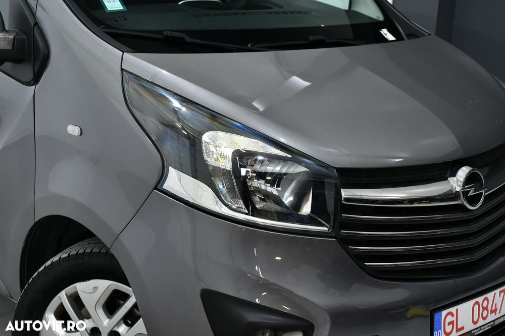 Opel VIVARO Mixt 4+1 locuri 125 CP Inmatriculata - 24