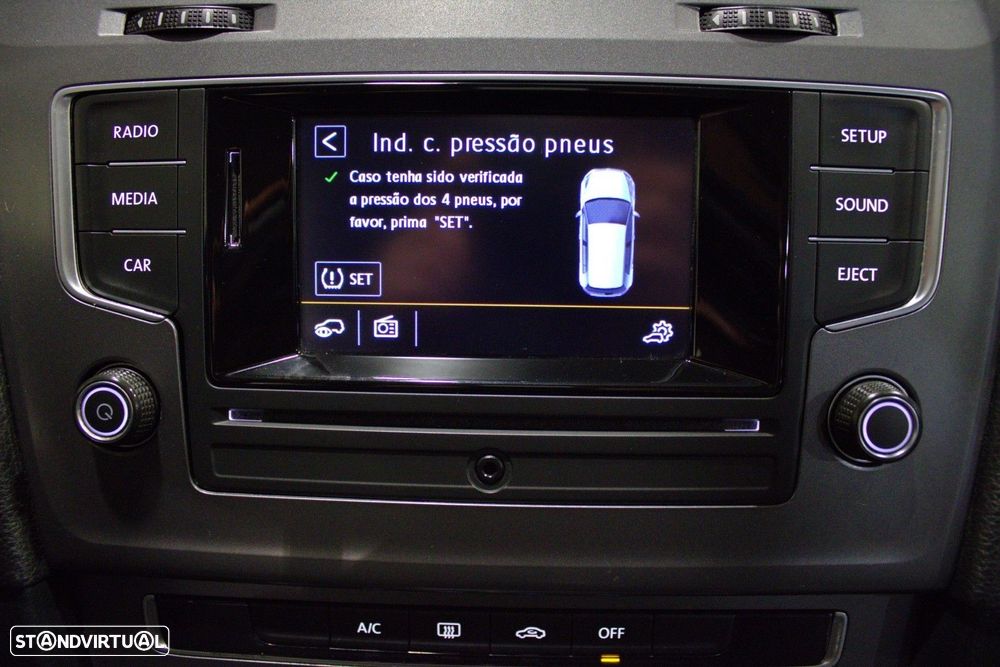 VW Golf 1.6 TDi Confortline - 29