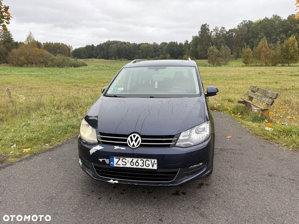 Volkswagen Sharan 2.0 TDI Highline DSG - 2