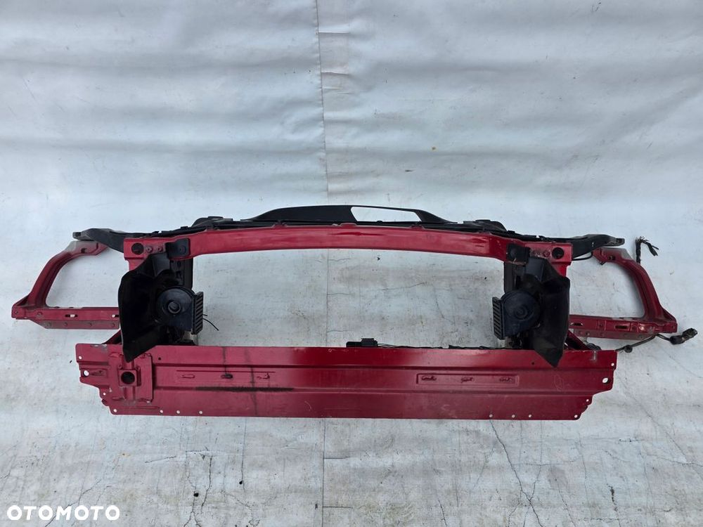 PAS PRZOD PRZEDNI WZMOCNIENIE PRZEDNIE BELKA OKULAR JAGUAR XE X760