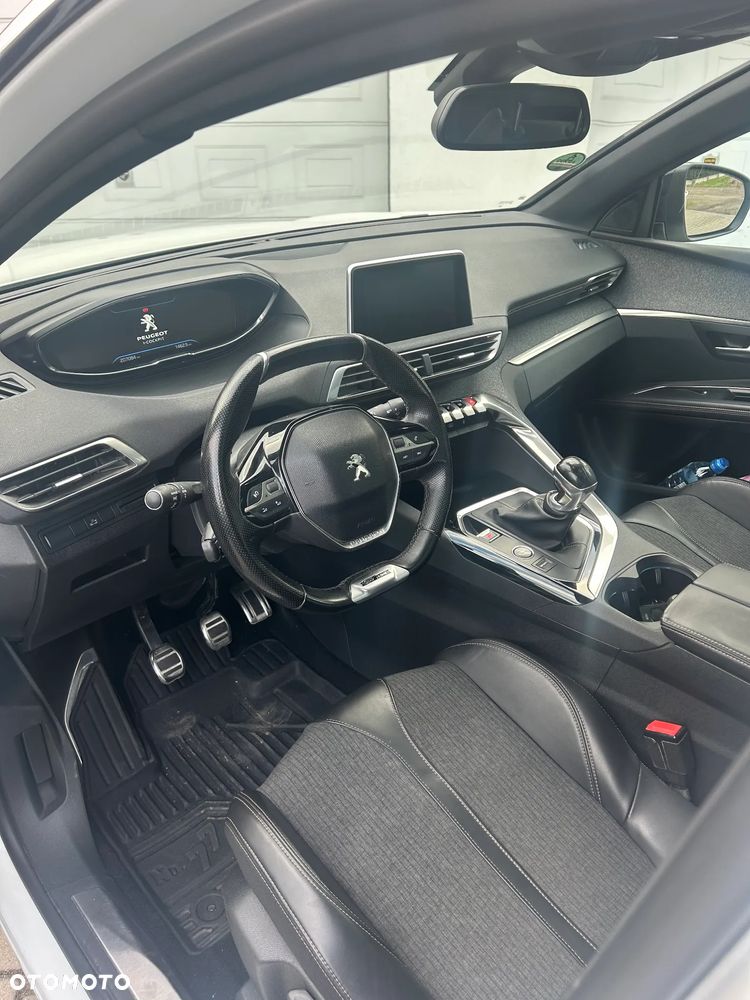 Peugeot 5008 BlueHDI 150 Stop & Start Allure - 11