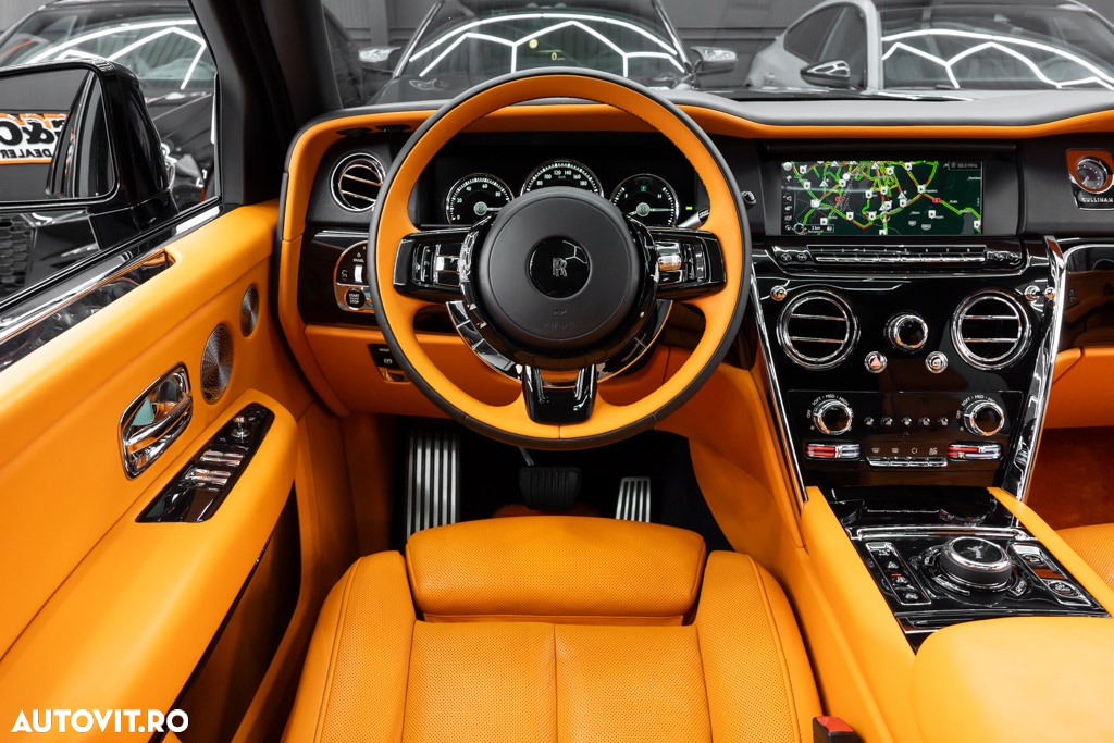 Rolls-Royce Cullinan Standard - 10