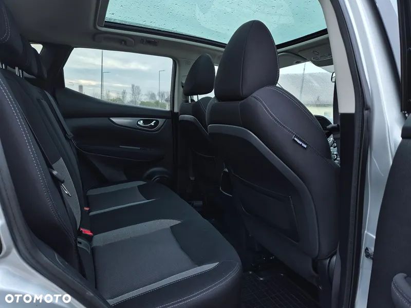 Nissan Qashqai 1.2 DIG-T Tekna - 10