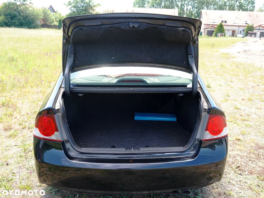 Honda Civic 1.8 Comfort - 9