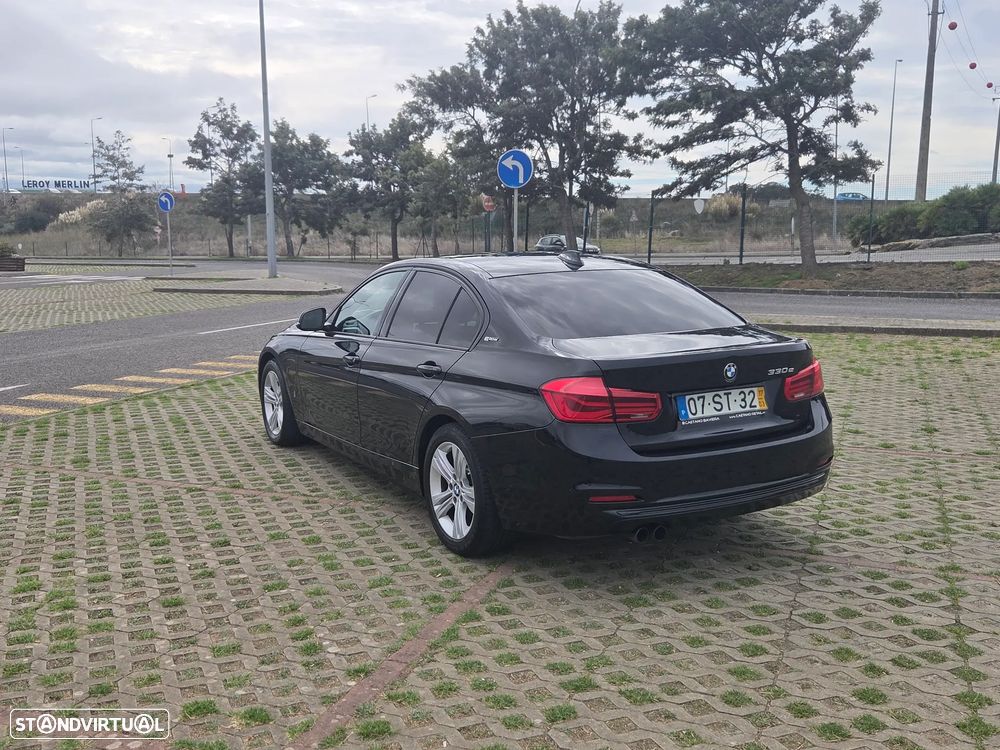 BMW 330 e iPerformance Advantage - 9