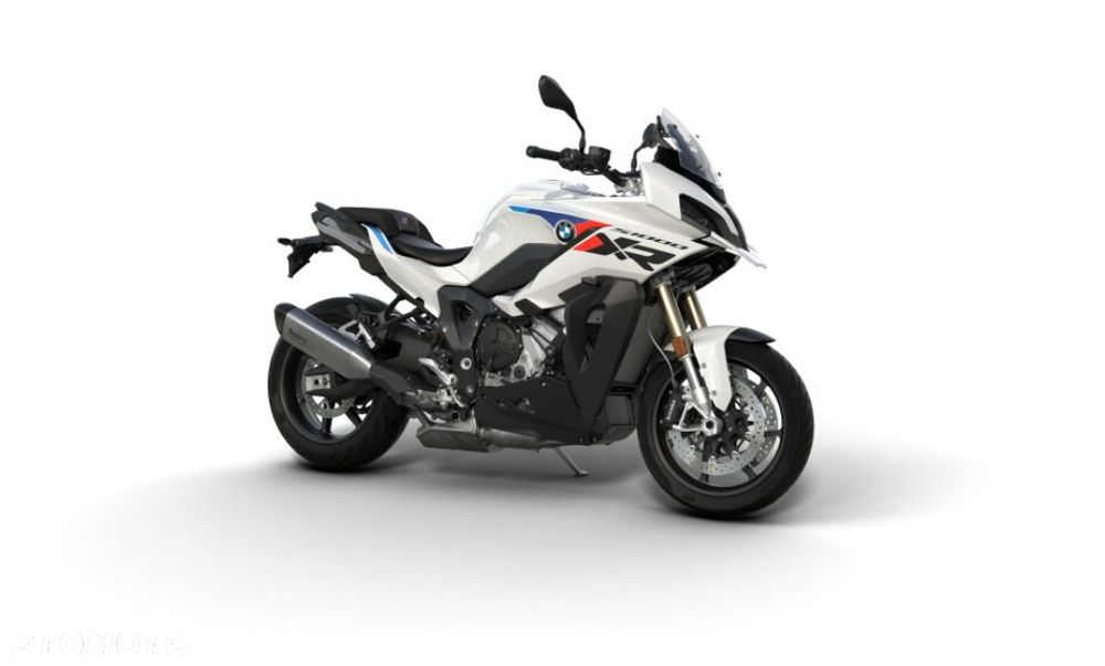 BMW S - 1