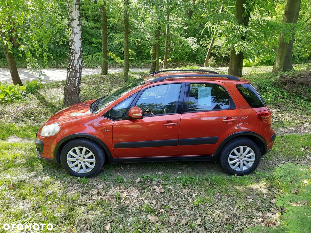 Suzuki SX4 2.0 DDiS Comfort 4WD - 2