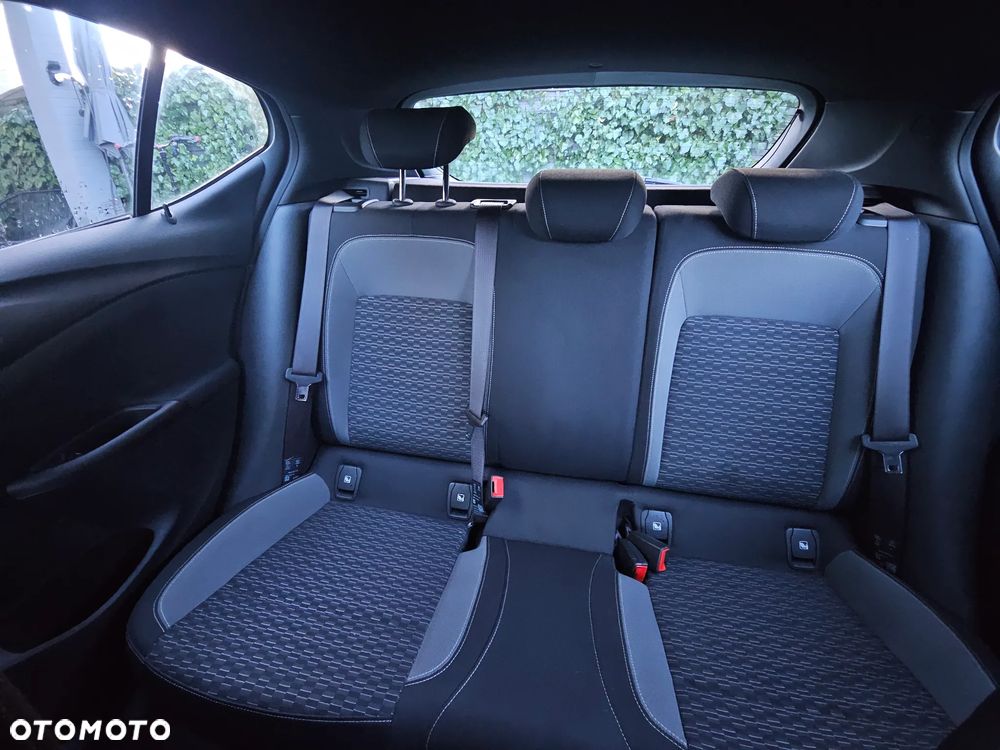 Opel Astra 1.2 T GS Line S&S - 38