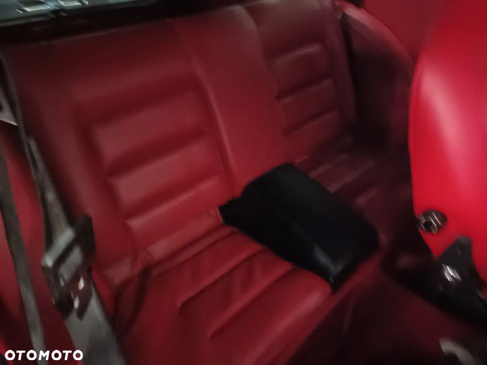 Volvo P1800 - 8