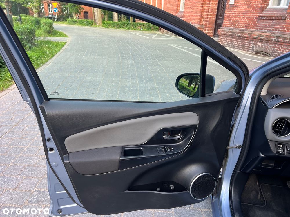 Toyota Yaris 1.5 VVT-i Comfort - 14