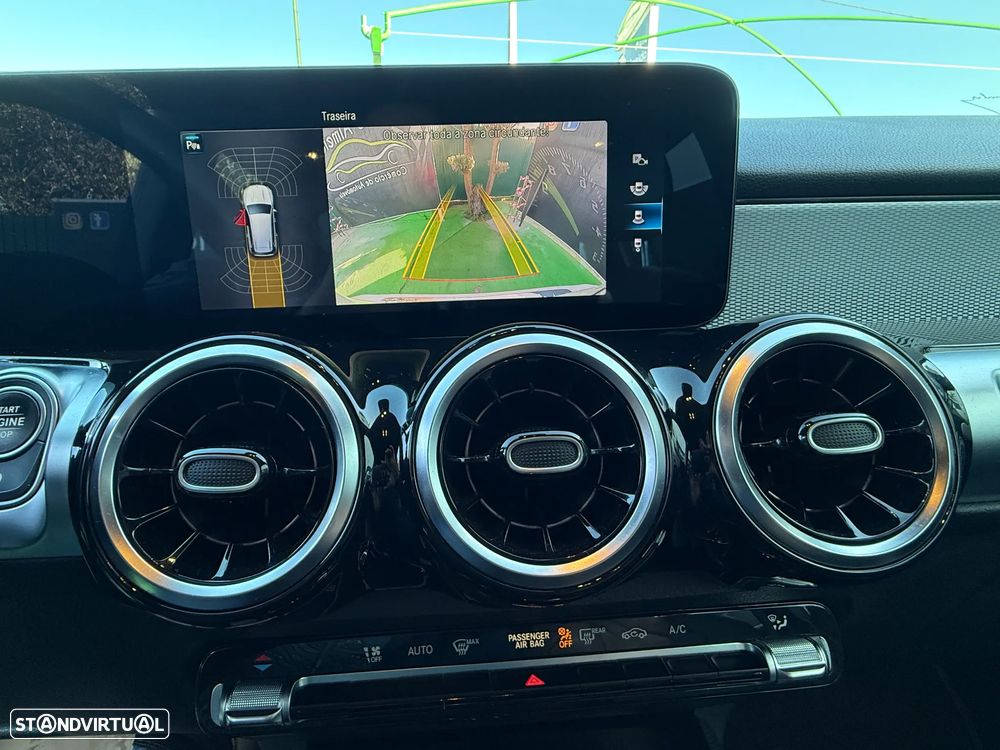 Mercedes-Benz GLB 180 d Style - 44