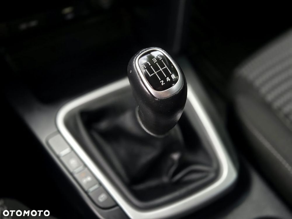 Kia Ceed 1.5 T-GDI L - 34
