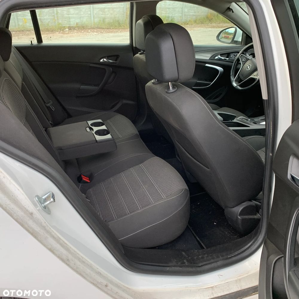 Opel Insignia - 40