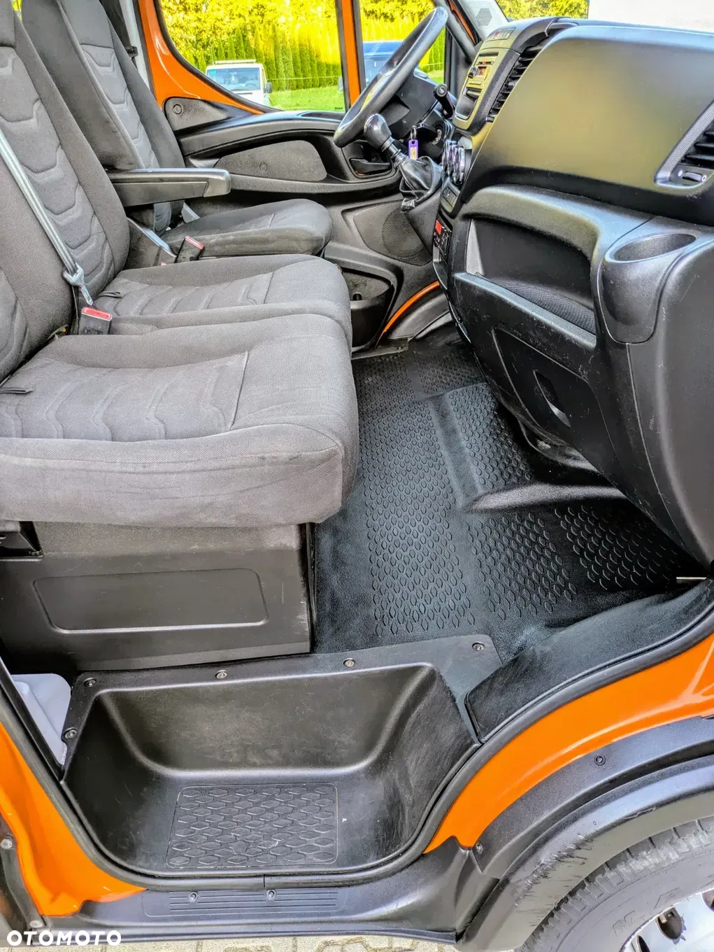 Iveco Daily - 25