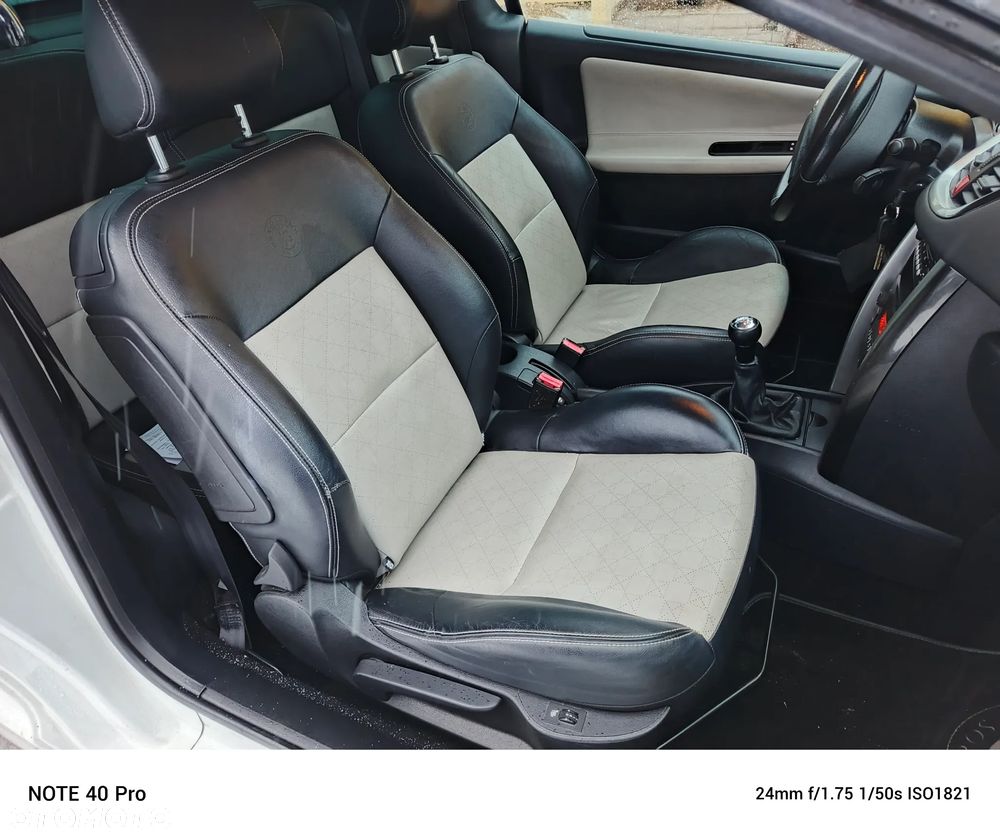 Peugeot 207 1.6 VTi Sporty - 15