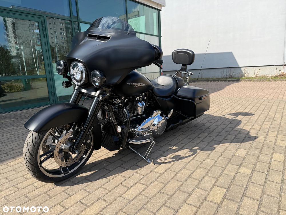 Harley-Davidson FLHXS Special - 2