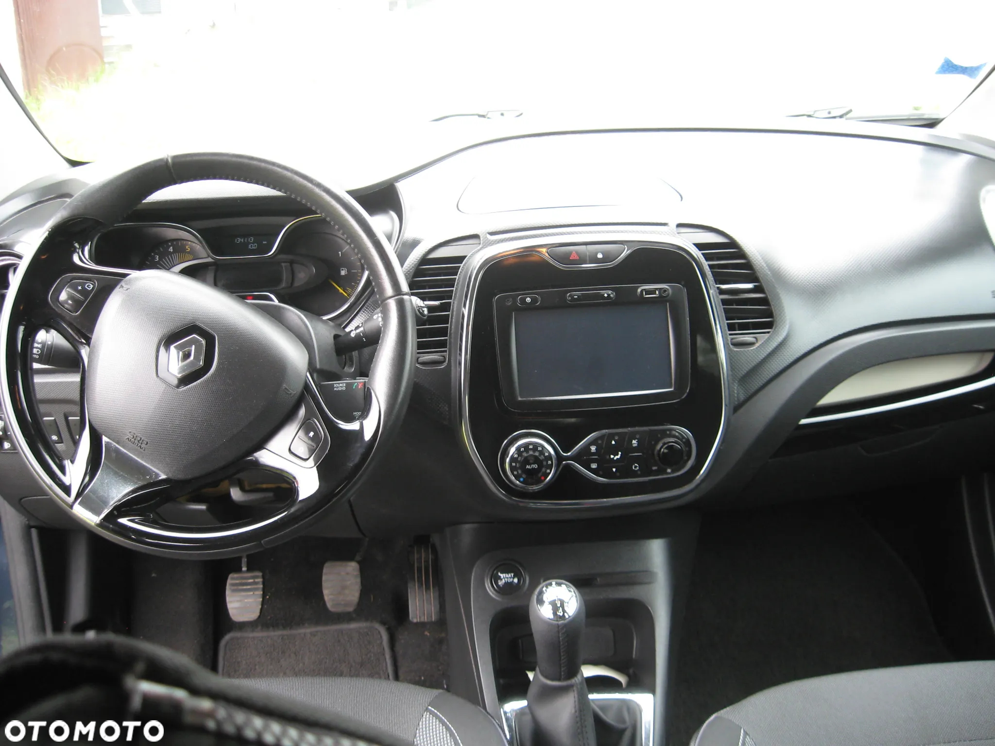 Renault Captur dCi 90 EDC Helly Hansen - 11