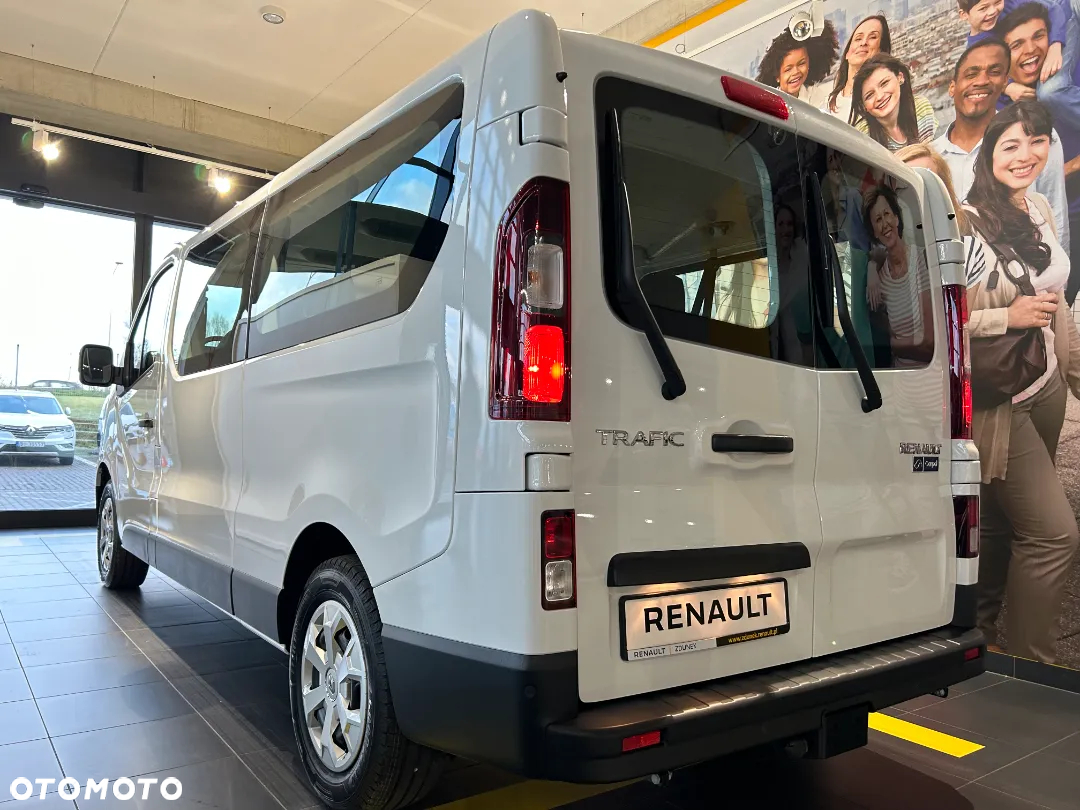 Renault Trafic - 12