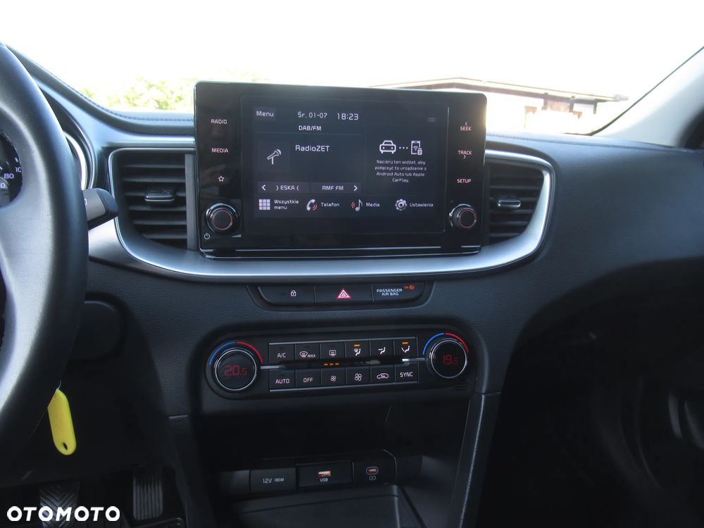 Kia Ceed 1.5 T-GDI M - 17