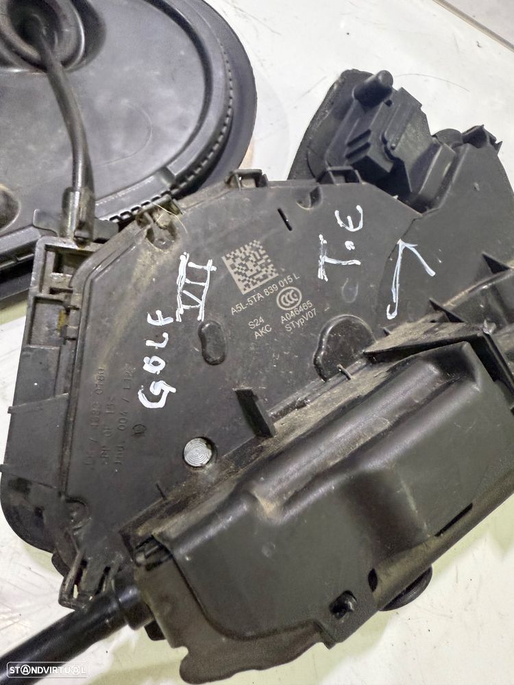 Fechadura trás esquerda Vw Golf 7 VII Ref: A5l-5ta 839015l - 2