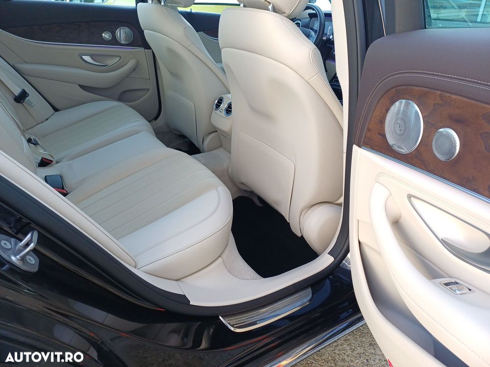 Mercedes-Benz E 200 9G-TRONIC Exclusive - 24