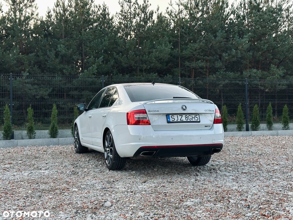 Skoda Octavia 2.0 TSI (Green tec) RS - 26