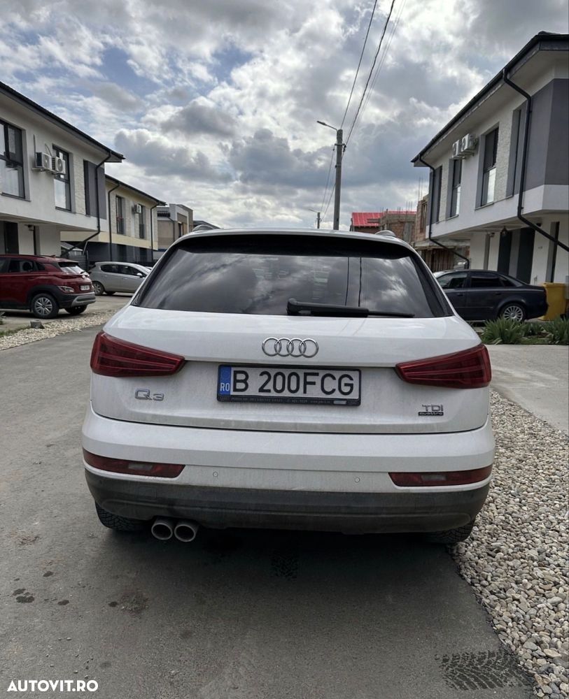 Audi Q3 2.0 TDI Quattro Stronic - 4