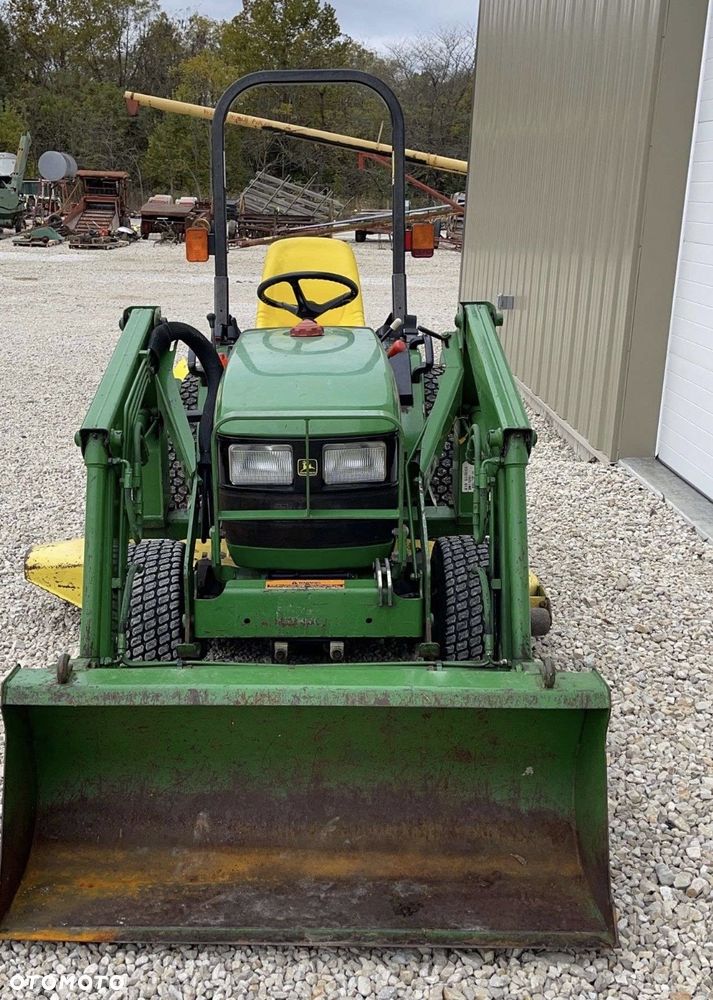 John Deere 4100 - 9