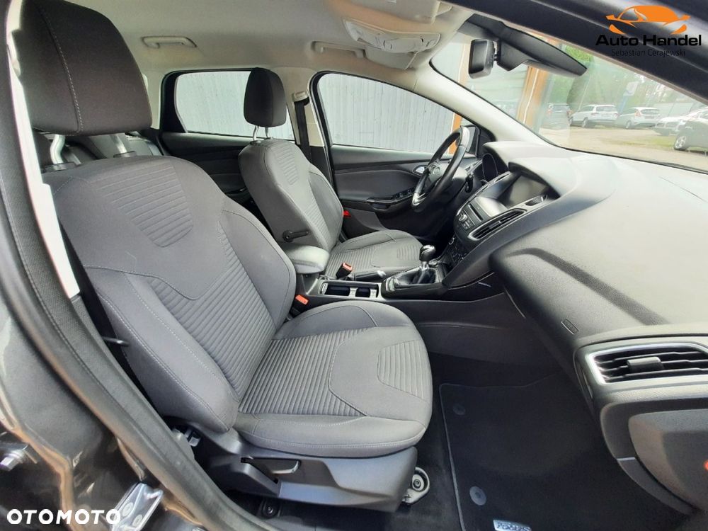 Ford Focus 1.5 EcoBoost STart-Stopp-System Titanium - 37