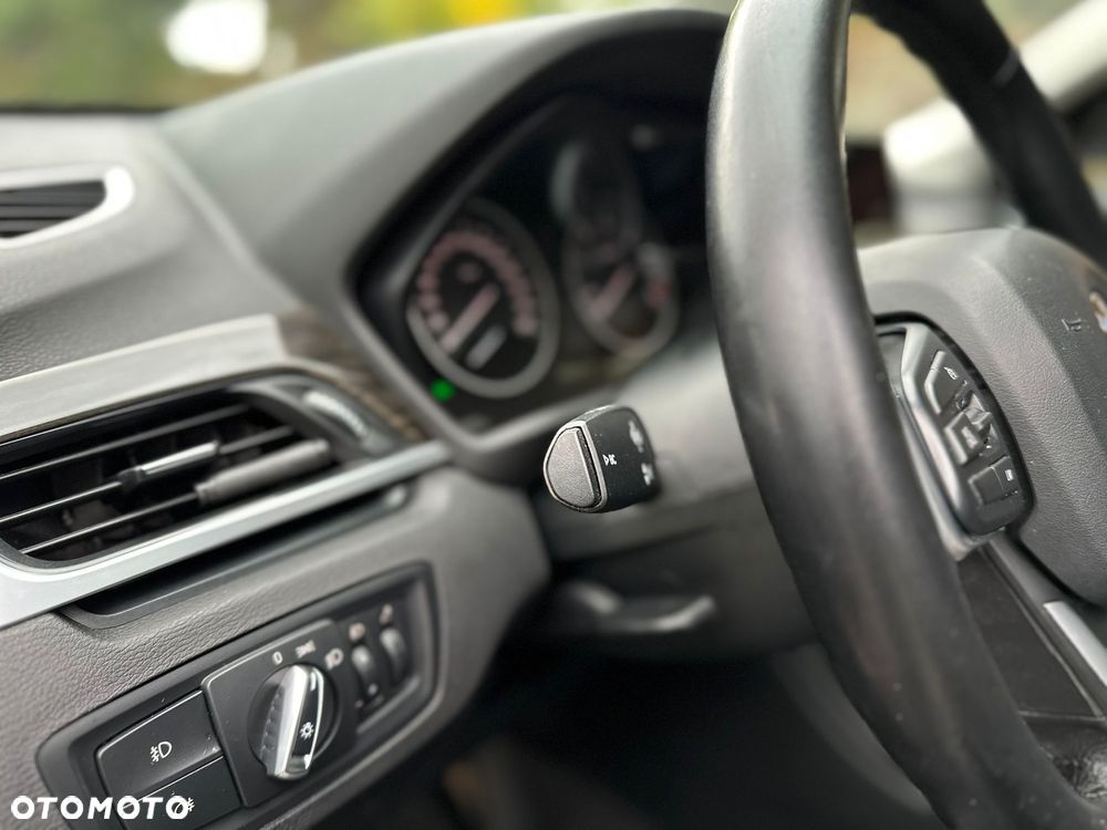 BMW X1 xDrive25d Advantage - 16