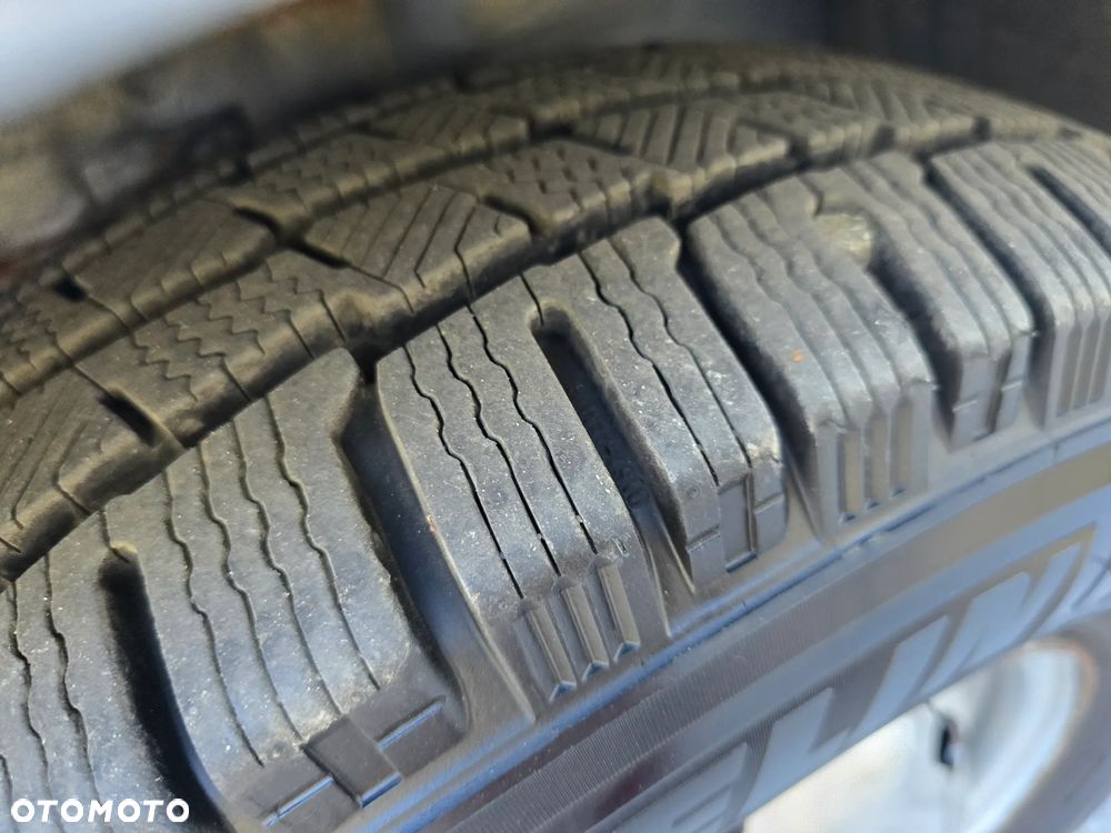 Ford Transit 350M Trend - 28