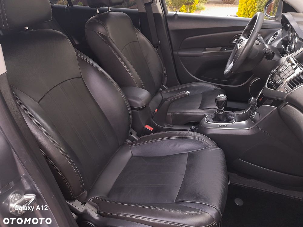 Chevrolet Cruze 1.4 T LTZ - 13