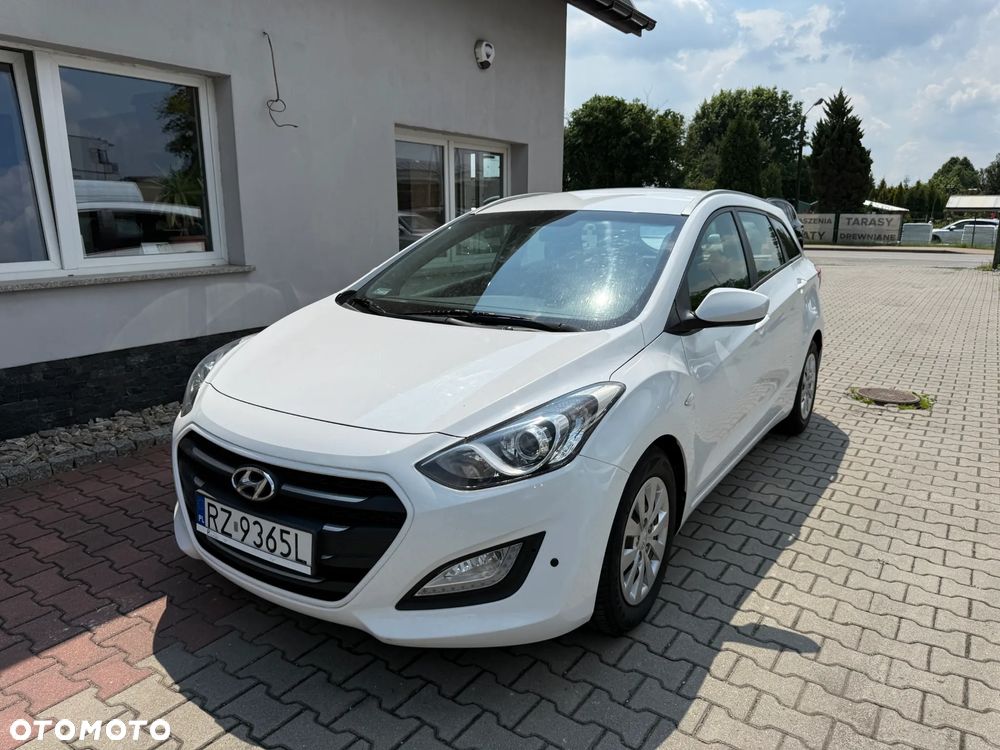 Hyundai i30 1.6 GDI Classic - 3