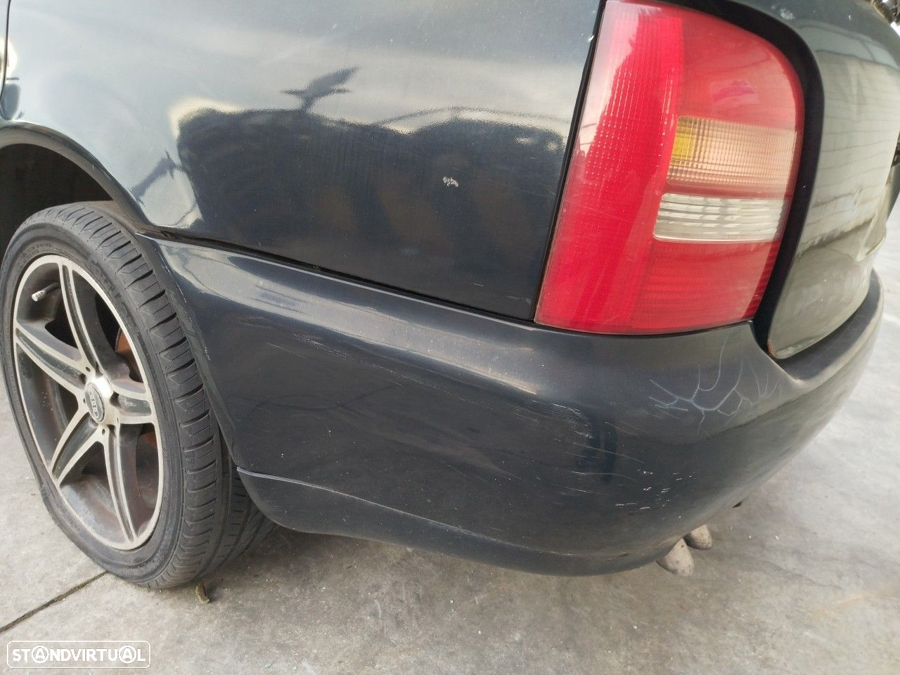 Pára-choques trás AUDI A4 Avant (8D5, B5) - 3