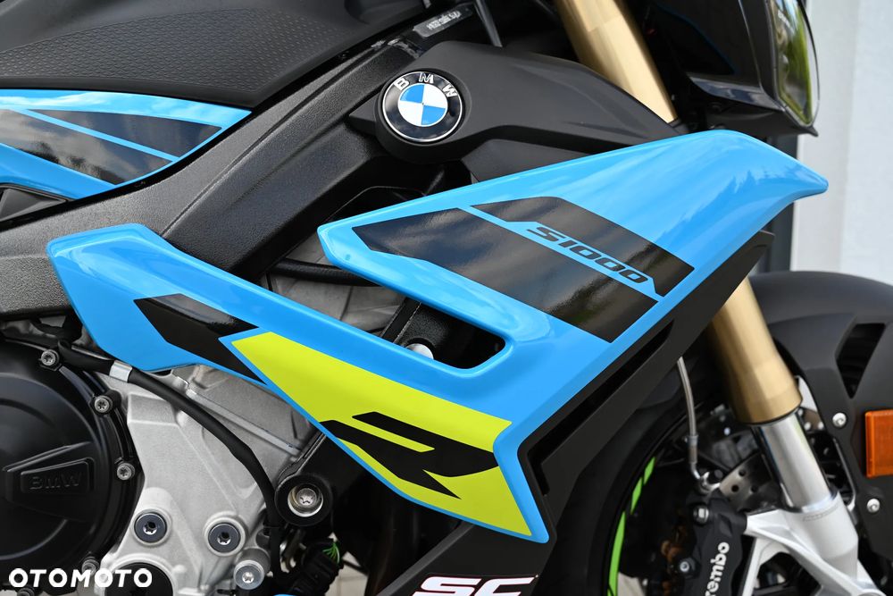 BMW S - 25