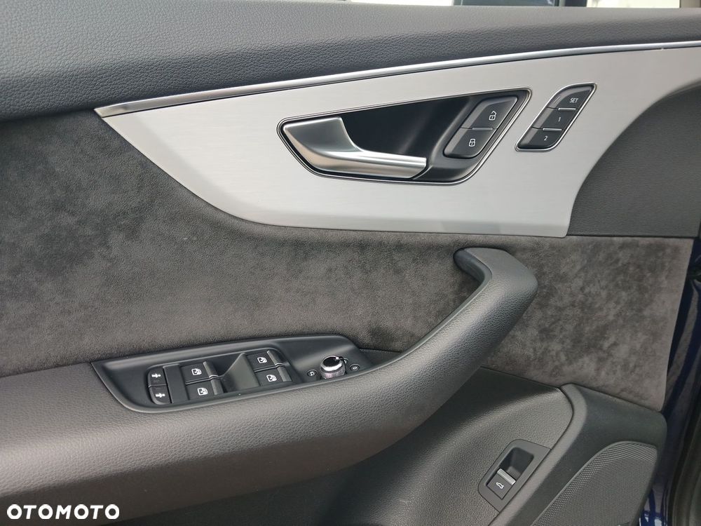 Audi Q7 50 TDI mHEV Quattro S Line Tiptr - 22