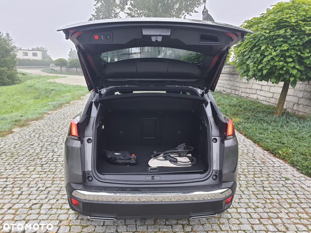 Peugeot 3008 1.6 PureTech GT S&S EAT8 - 17