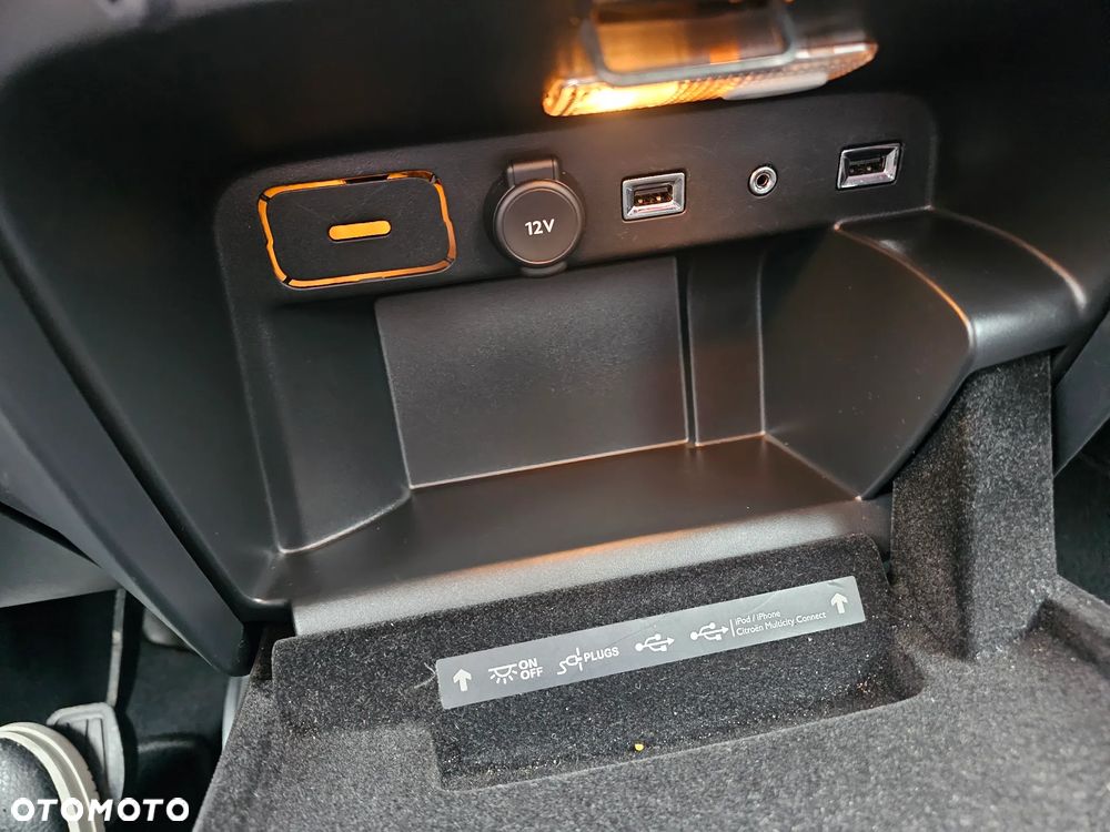 Citroën C4 Picasso PureTech 130 Stop&Start SELECTION - 27