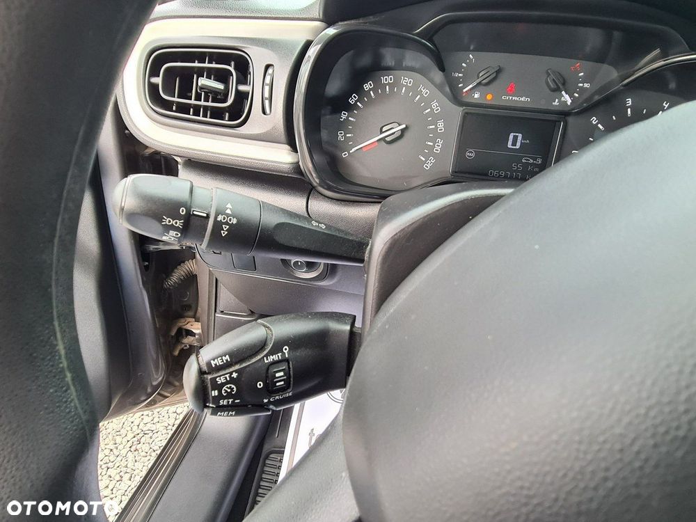 Citroën C3 1.2 PureTech Feel - 21