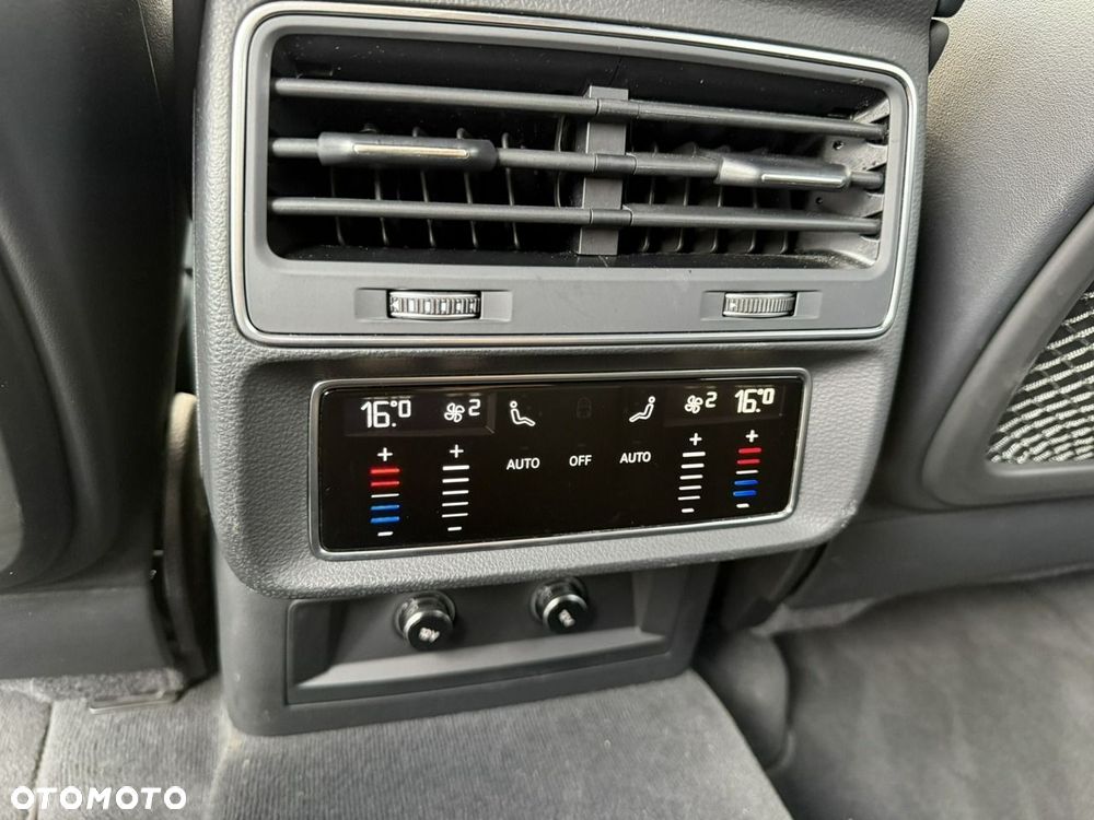 Audi Q8 2023