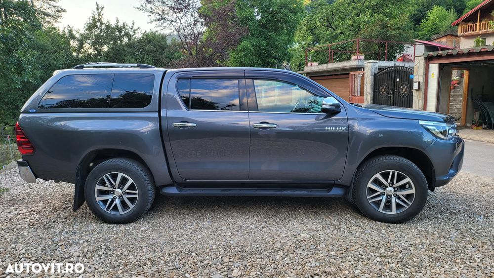 Toyota Hilux - 4