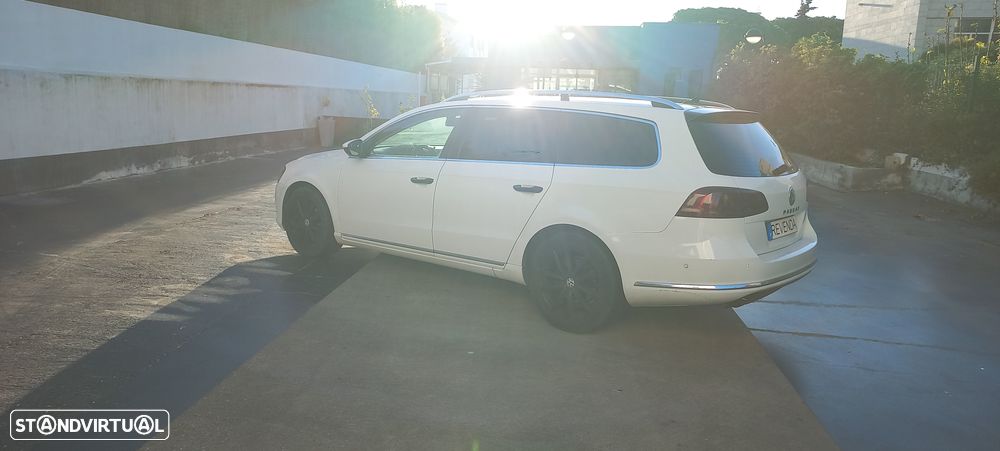 VW Passat Variant 2.0 TDi Highline Navig DSG - 12