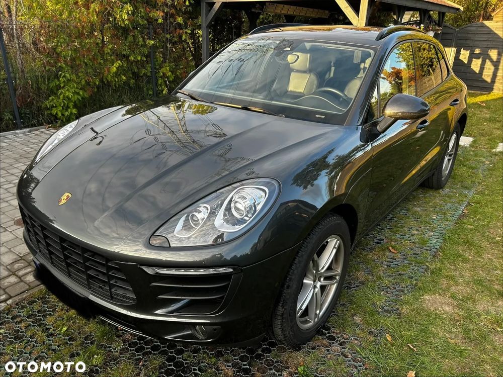Porsche Macan Standard - 1