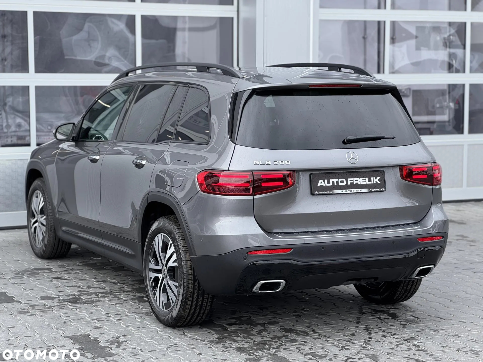 Mercedes-Benz GLB 200 Progressive 7G-DCT - 11