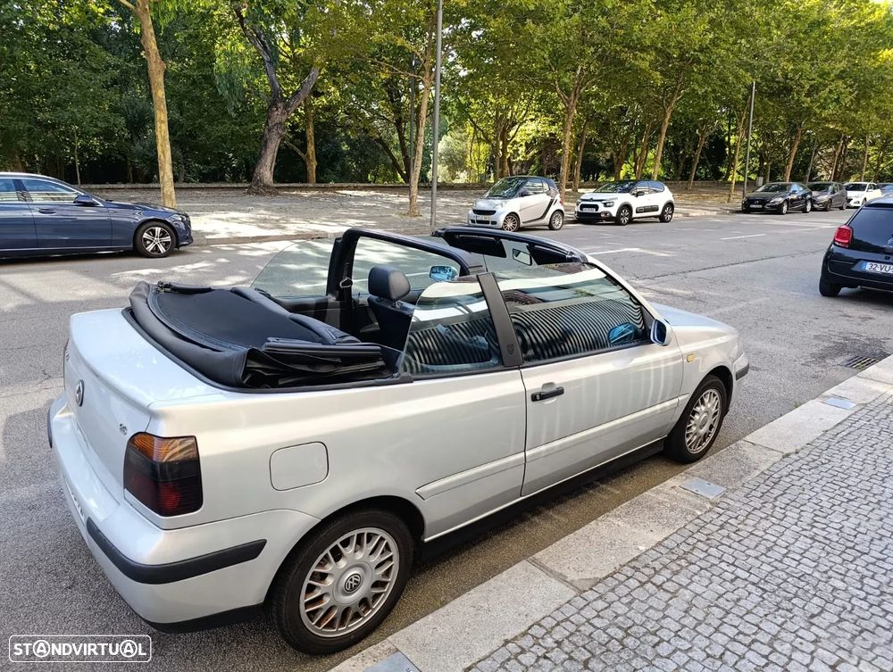 VW Golf Cabriolet 1.6 Highline - 15