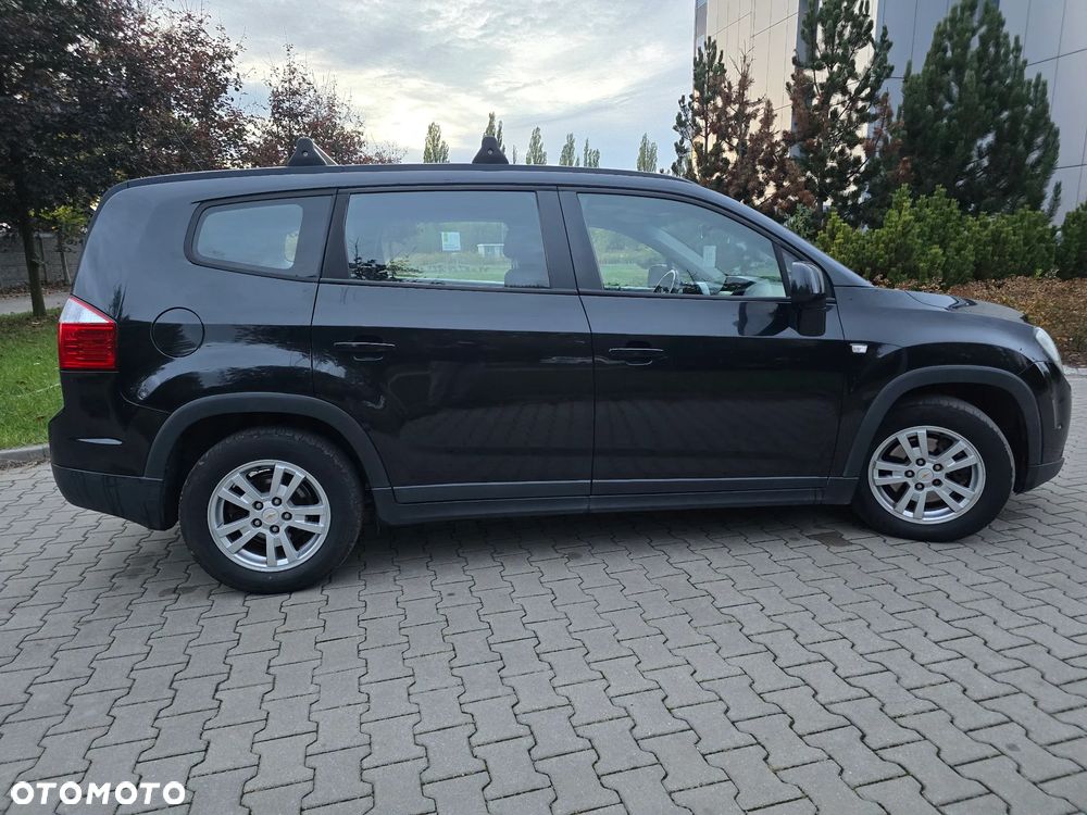 Chevrolet Orlando - 10