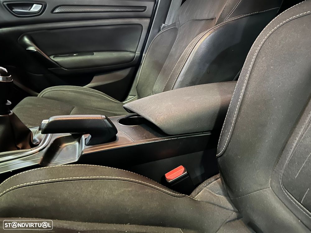 Renault Mégane Sport Tourer 1.5 Blue dCi Limited - 9