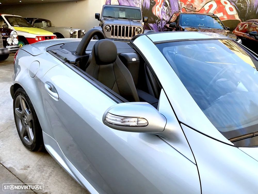 Mercedes-Benz SLK 350 Standard - 30