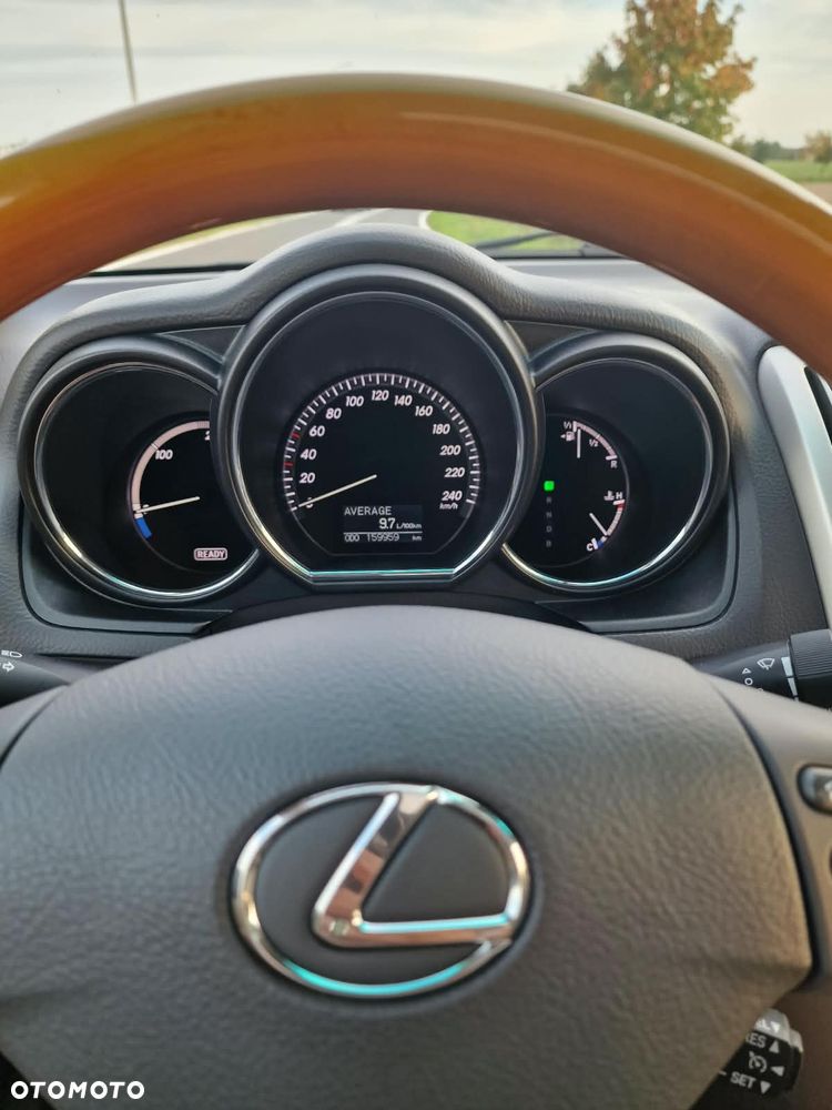 Lexus RX - 21