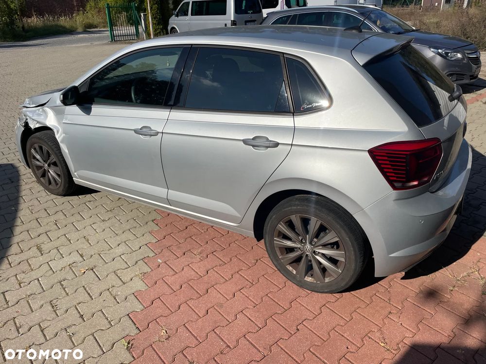 Volkswagen Polo 1.6 TDI SCR DSG Comfortline - 8